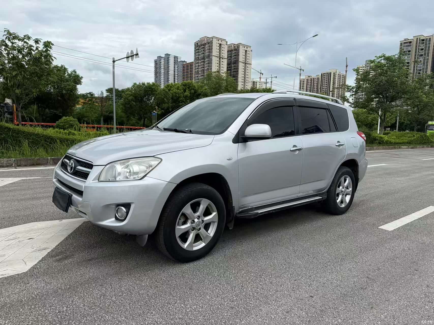 Toyota RAV4, 2012 1