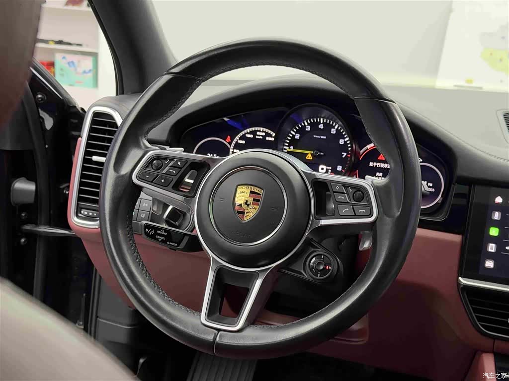 Porsche Cayenne, 2023 12
