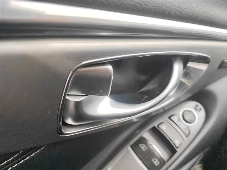 Infiniti Q60 Infiniti Q60