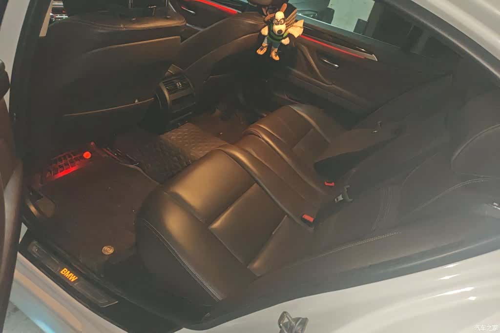 BMW 5 Series, 2016 11