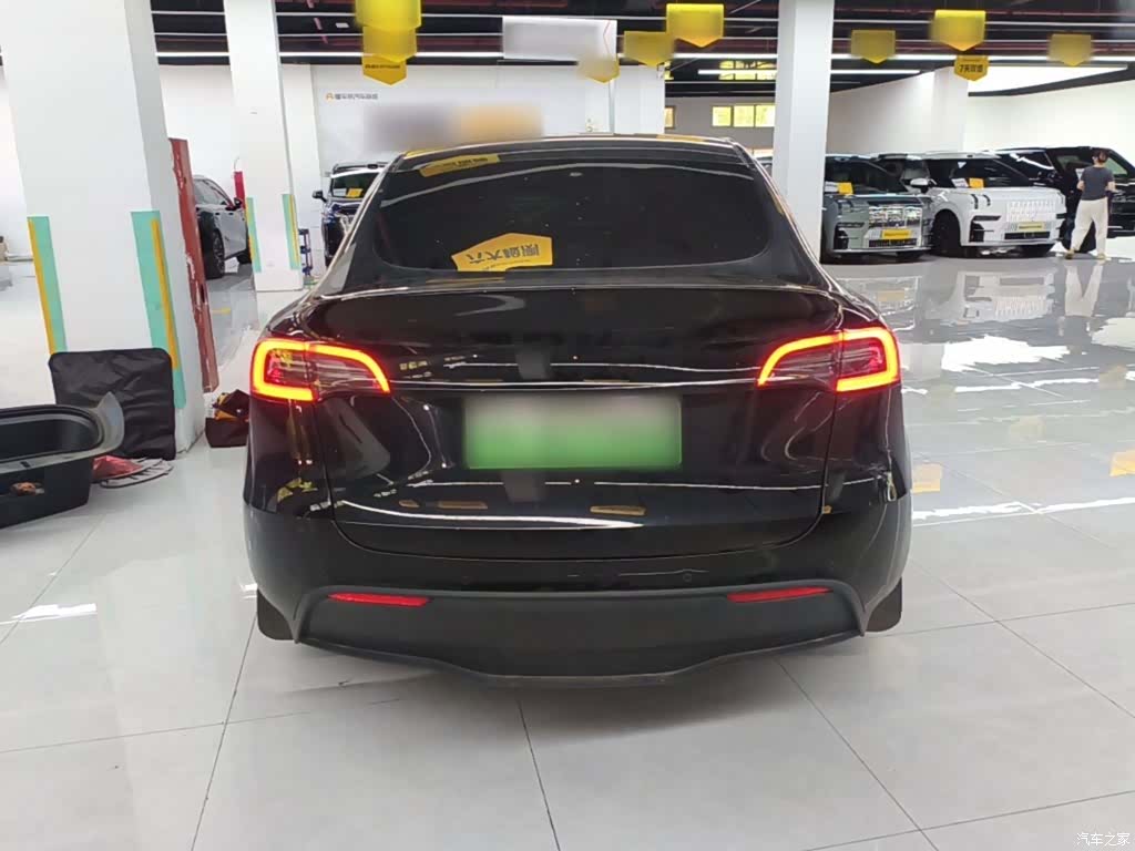 Tesla Model Y, 2022 6