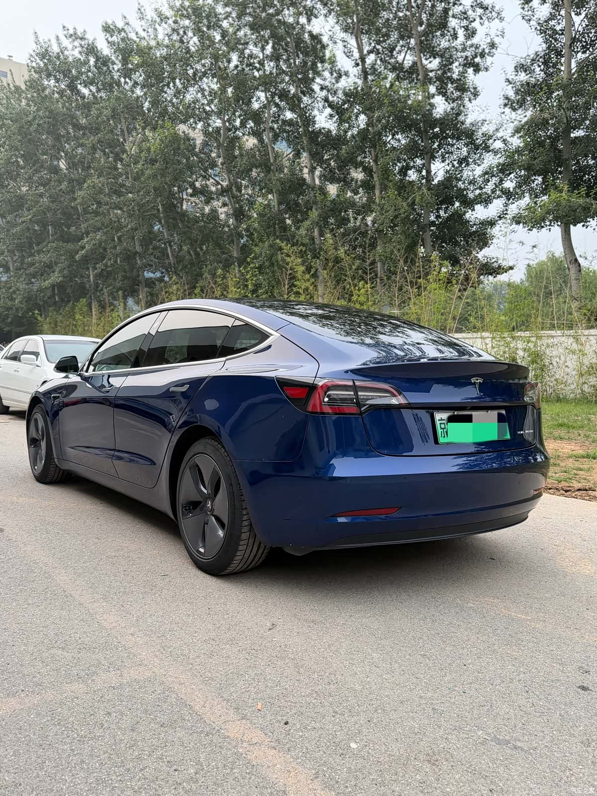 Tesla Model 3, 2019 13