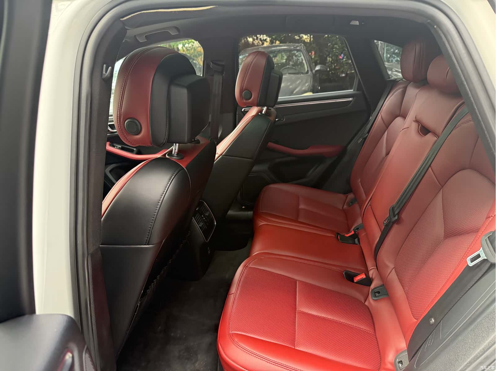 Porsche Macan, 2022 4