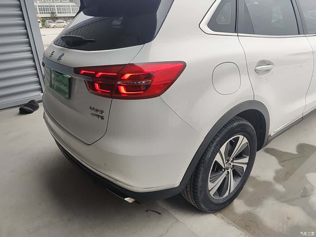 Hongqi HS5, 2021 8