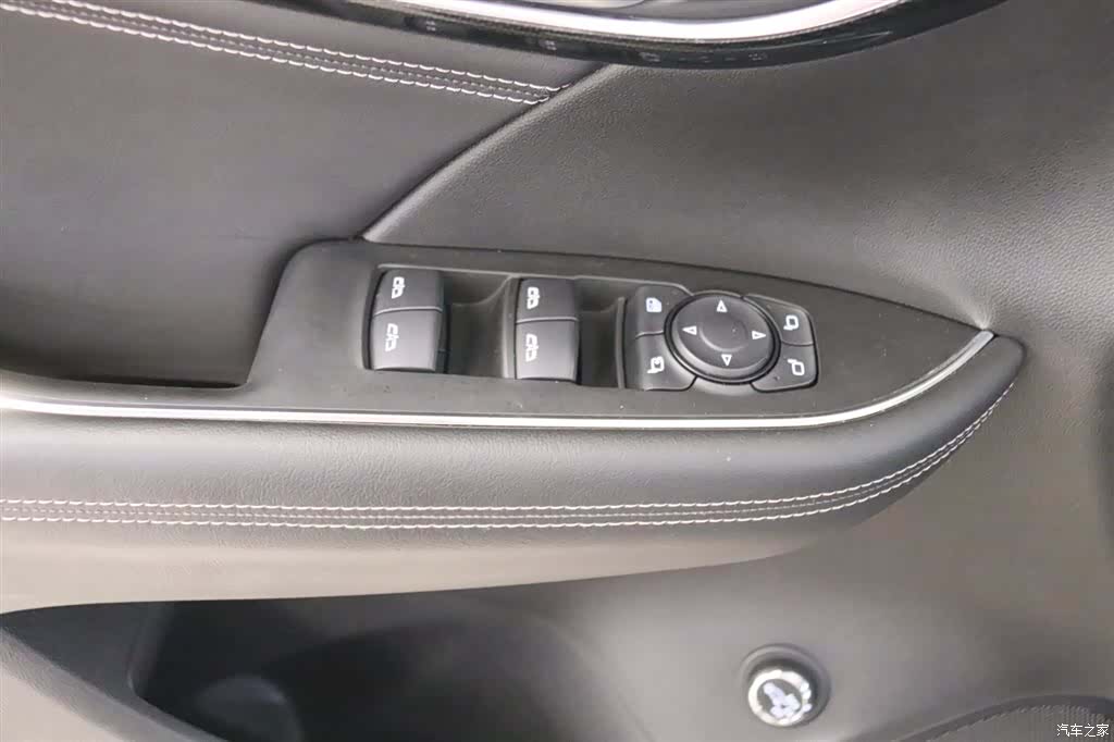 Buick Envision Plus, 2022 13
