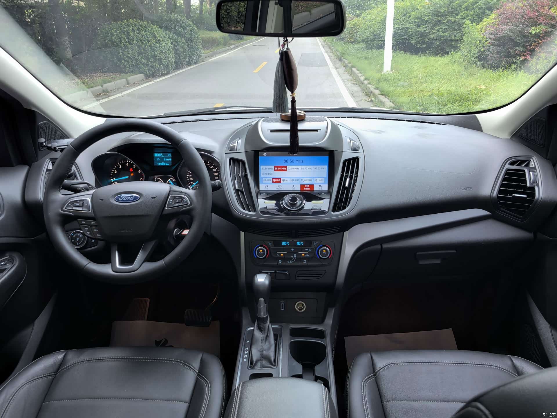 Ford Kuga, 2017 11