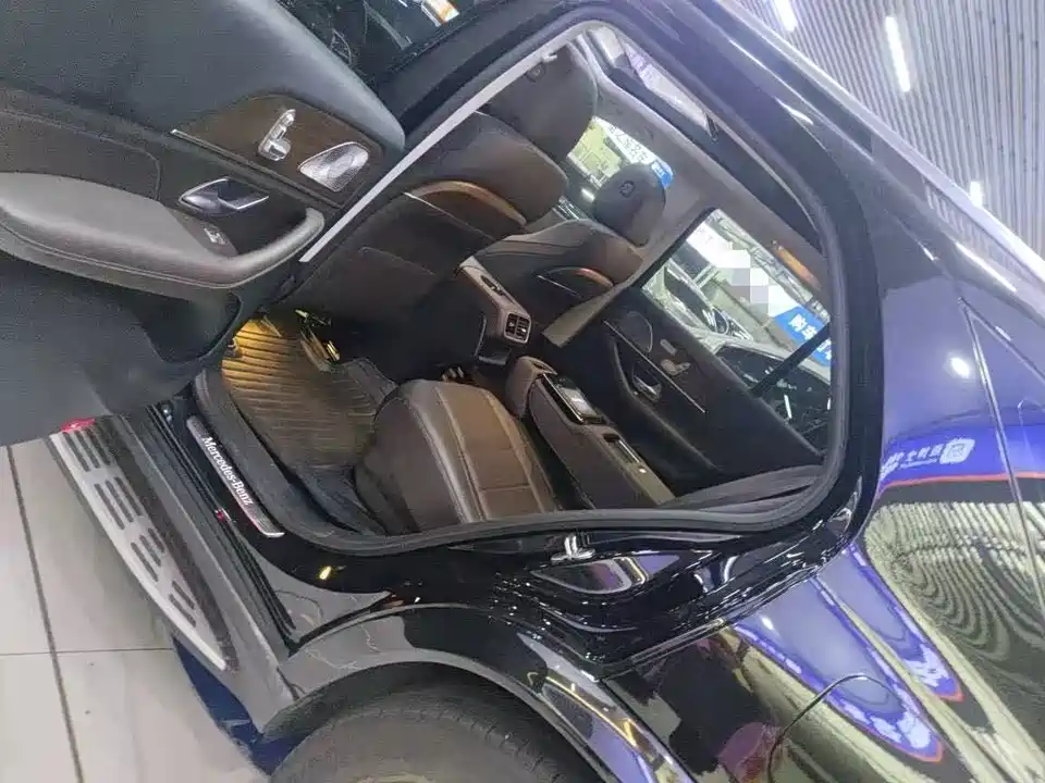 Mercedes-Benz GLE Mercedes-Benz GLE
