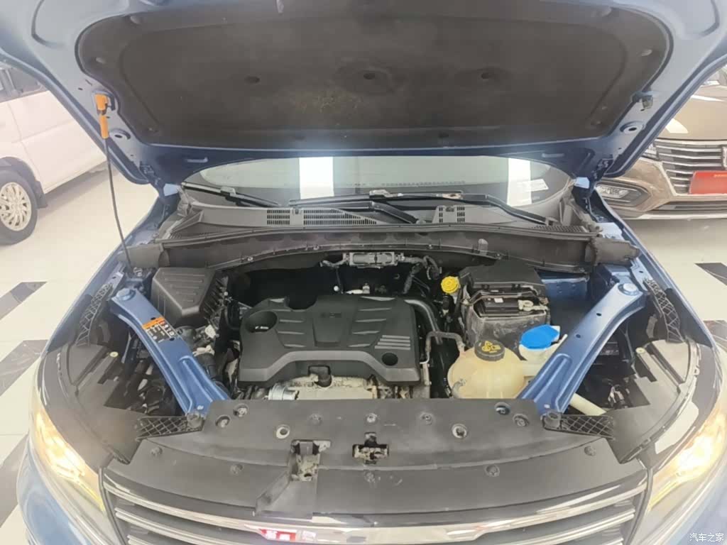 Roewe RX5, 2017 20