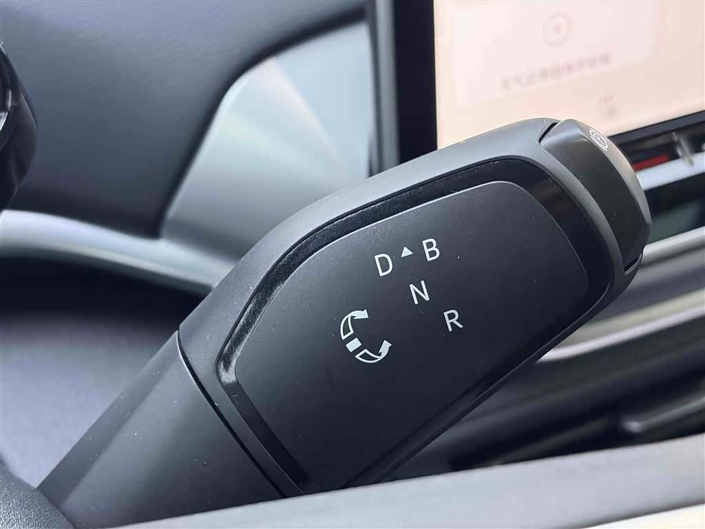 Volkswagen ID.4, 2025 20