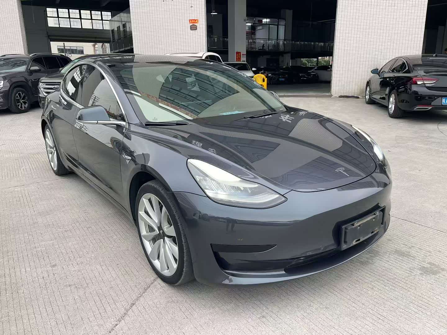 Tesla Model 3, 2020 4