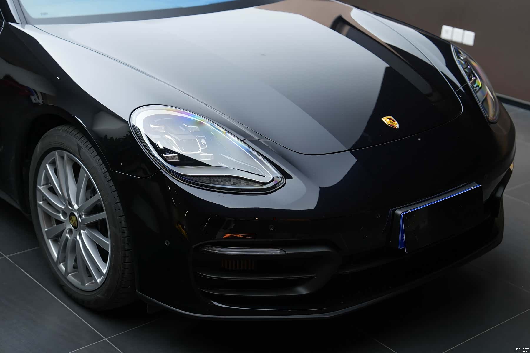 Porsche Panamera, 2023 7