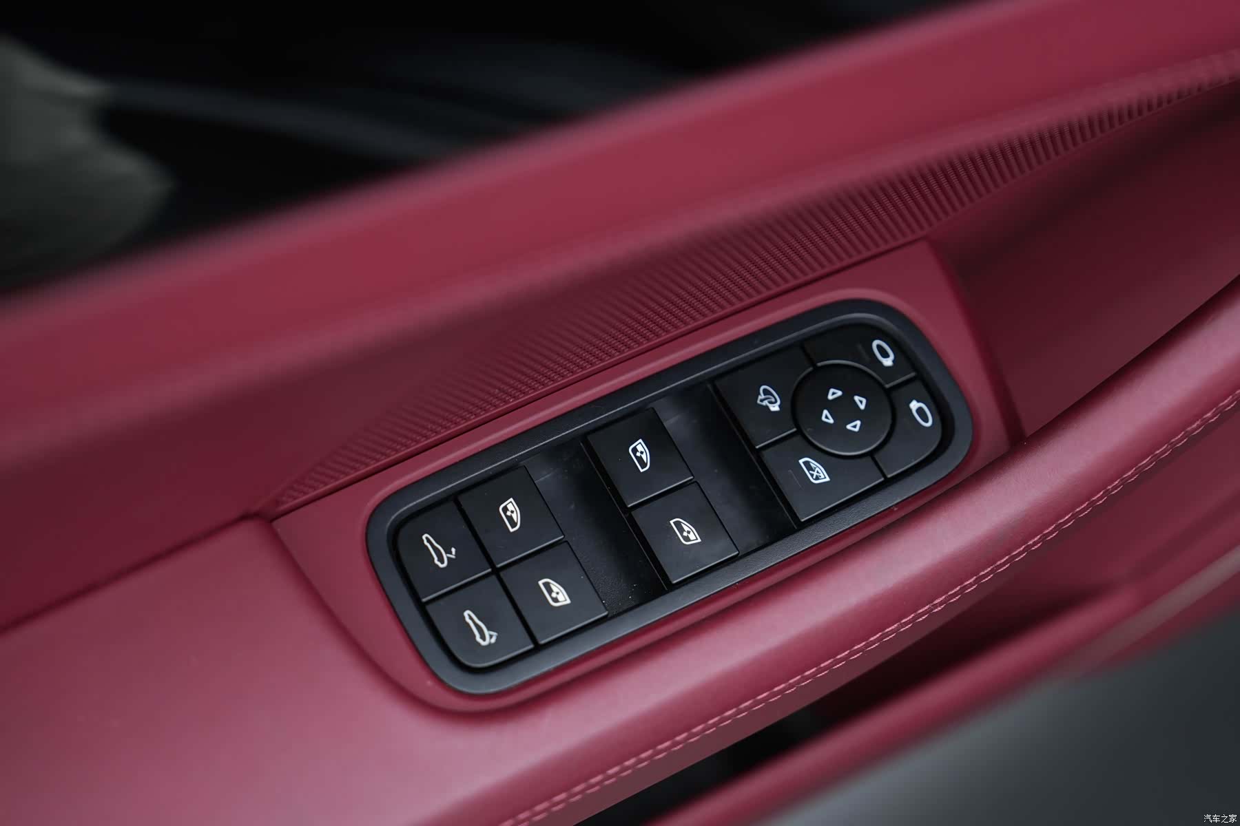 Porsche Panamera, 2023 13