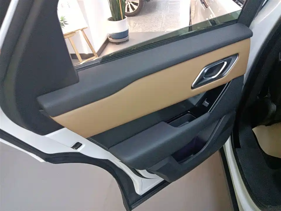 Land Rover Range Rover Star Pulse