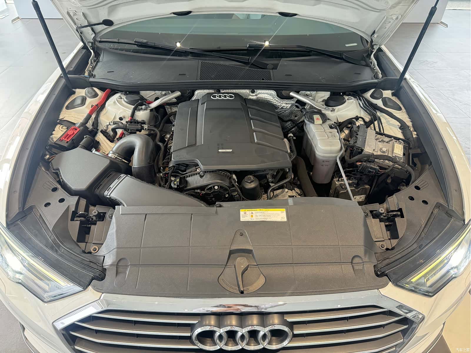 Audi A6L, 2020 14
