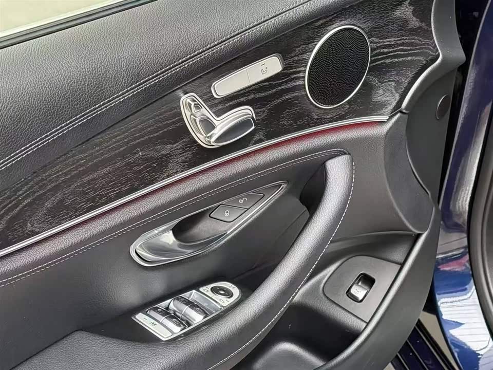 Mercedes-Benz E-class Mercedes-Benz E-class