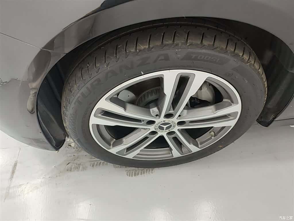 Mercedes-Benz E-Class, 2021 23