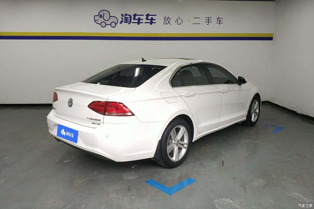 Volkswagen Lamando, 2017 3