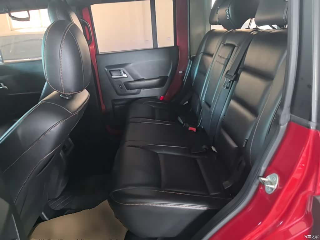 BAIC BJ40, 2018 13
