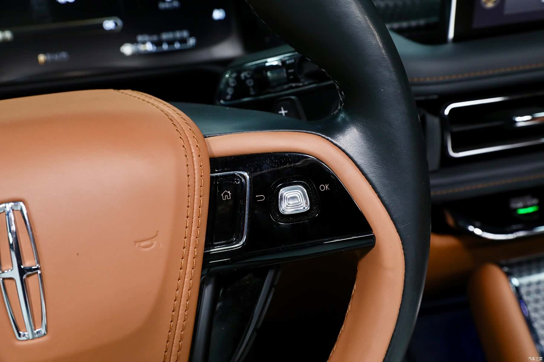 Lincoln Aviator, 2020 26