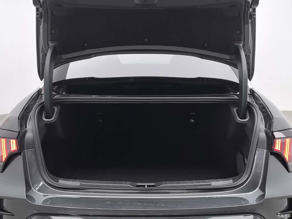 Lynk & Co 02, 2022 16