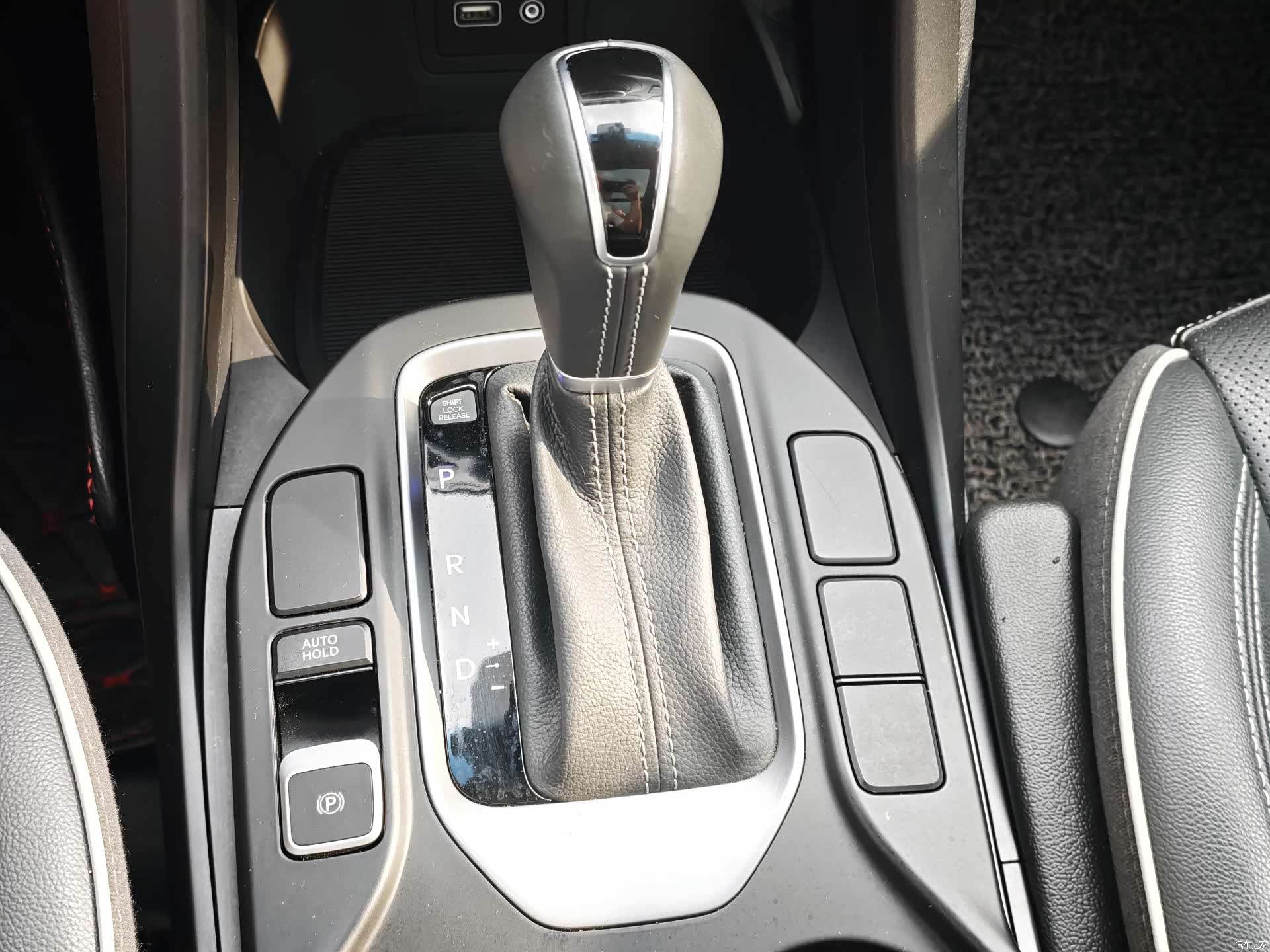 Hyundai Santa Fe, 2018 26