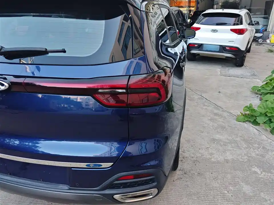 Chery Tiggo 8