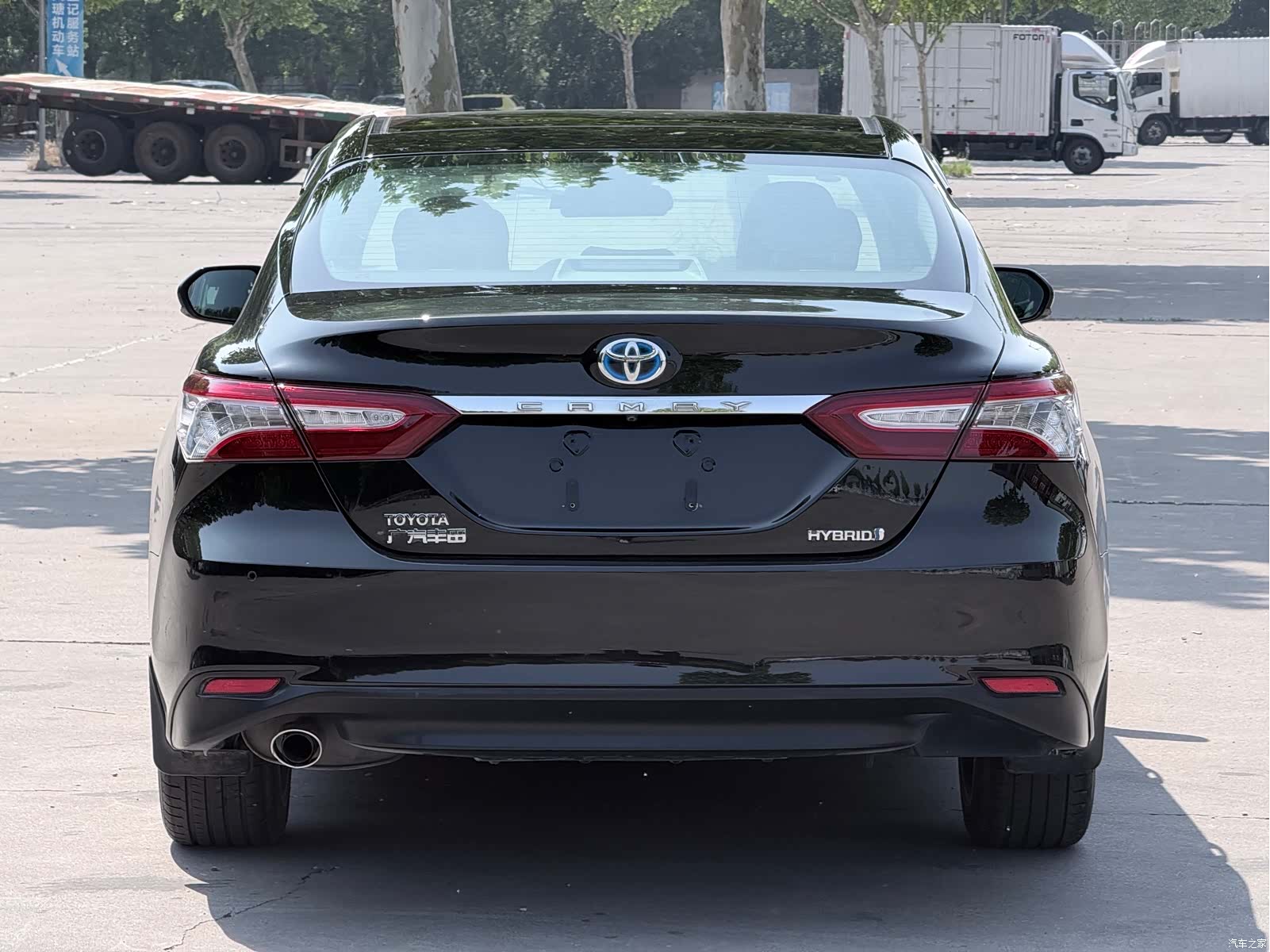 Toyota Camry, 2019 все фото
