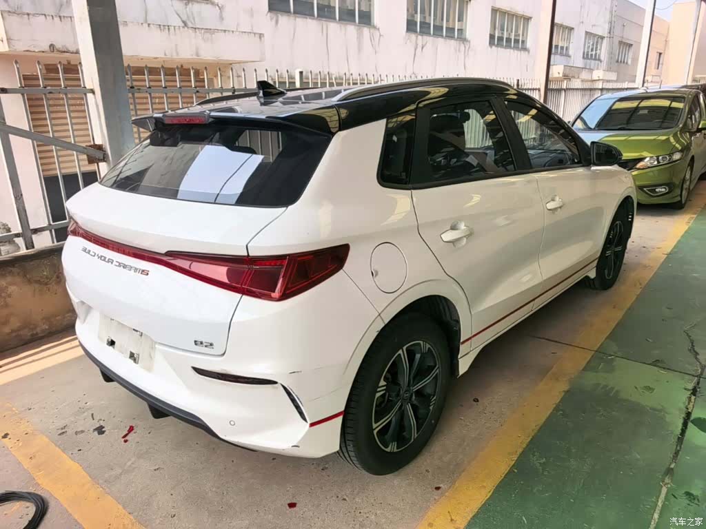 BYD E2, 2020 7