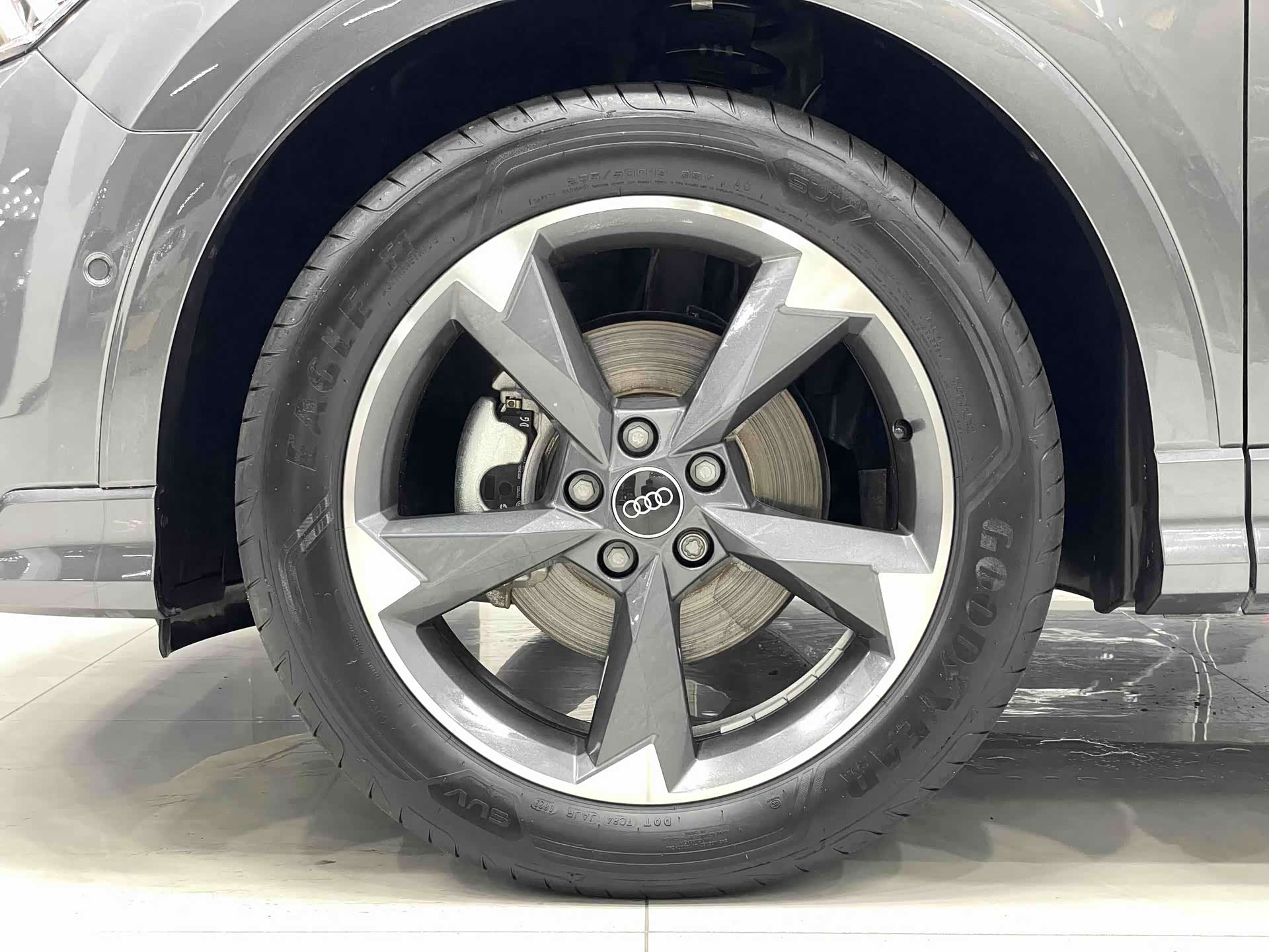 Audi Q3, 2023 16