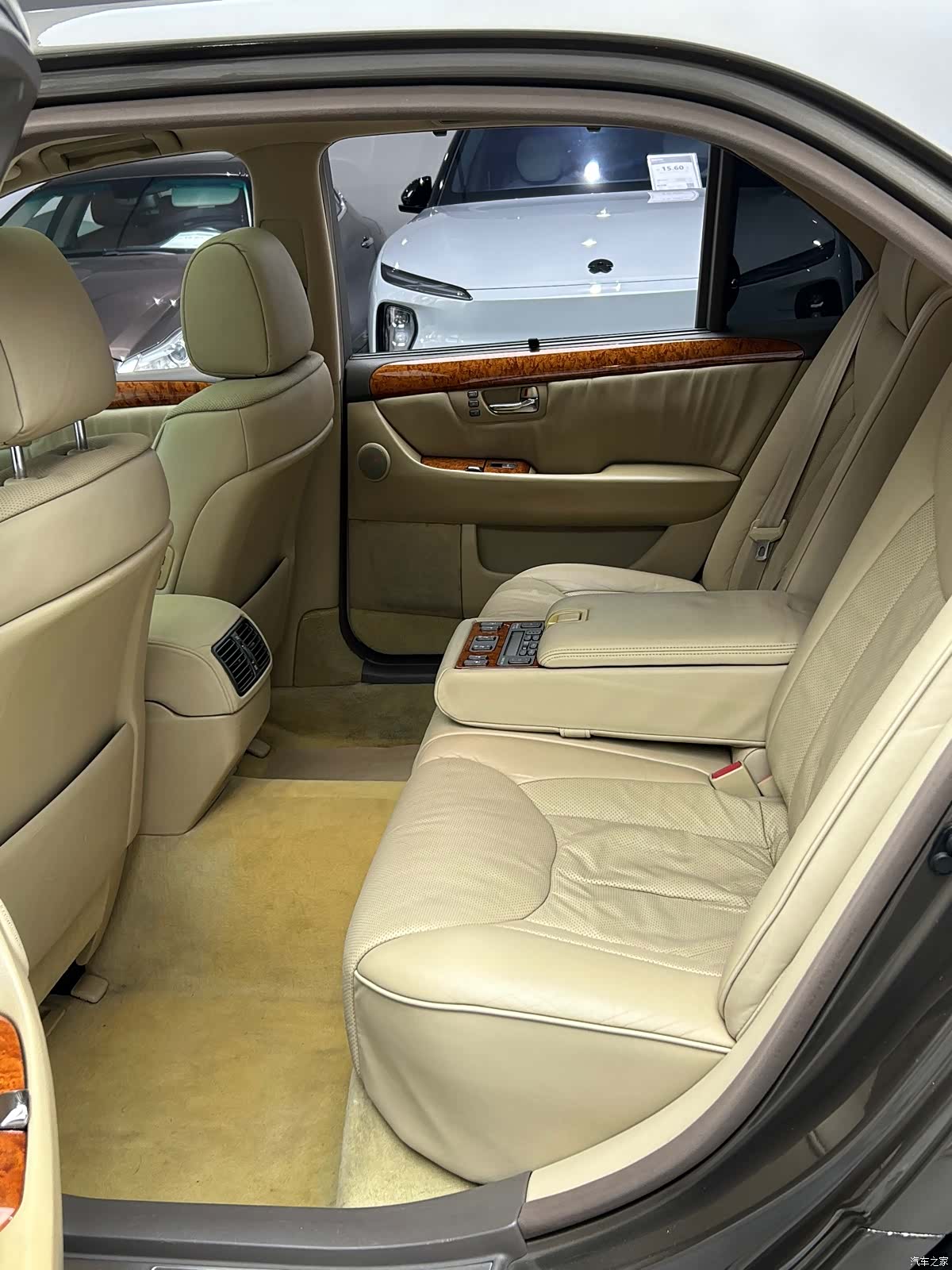 Lexus LS, 2006 13