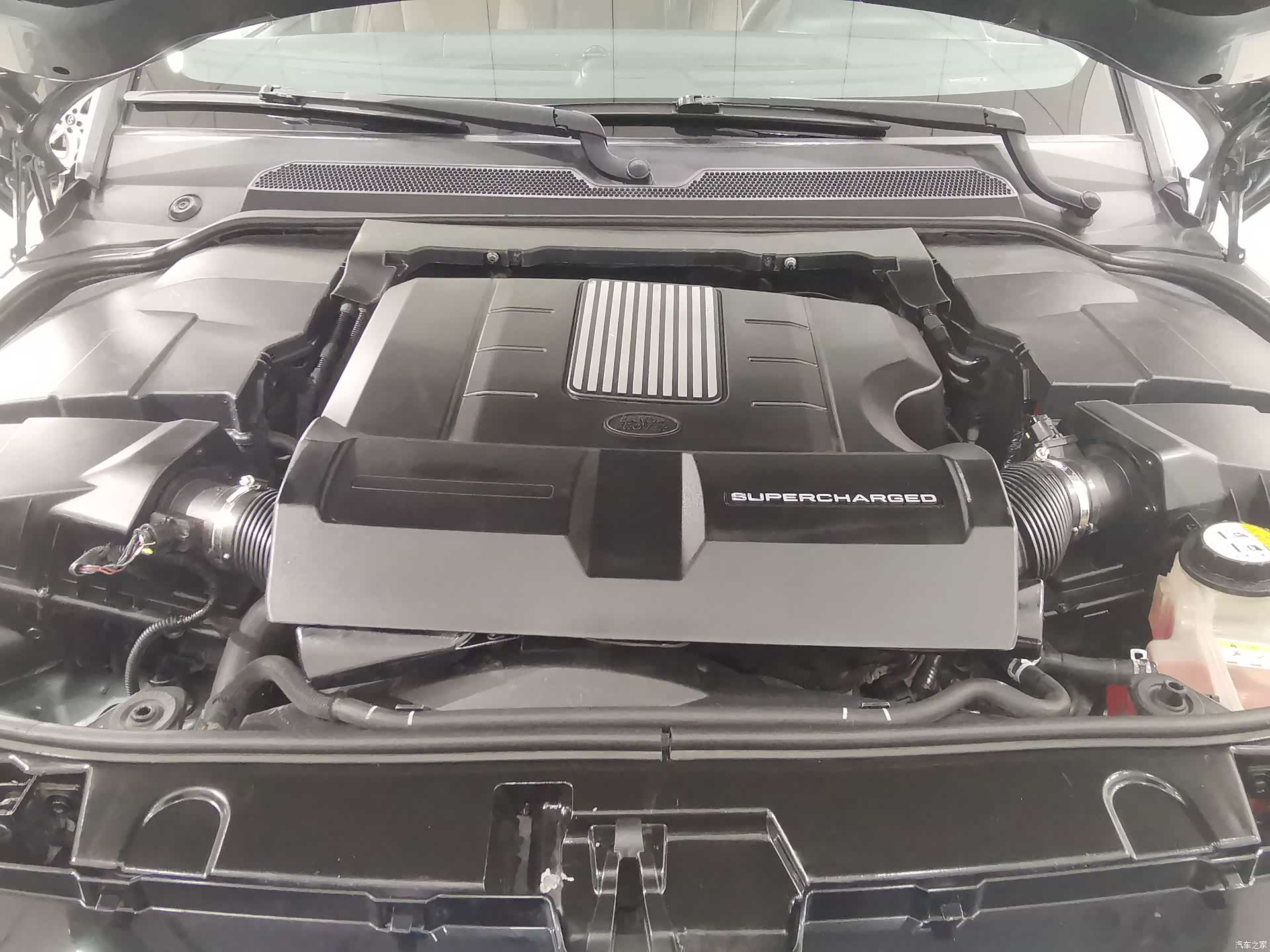 Land Rover Discovery, 2015 18