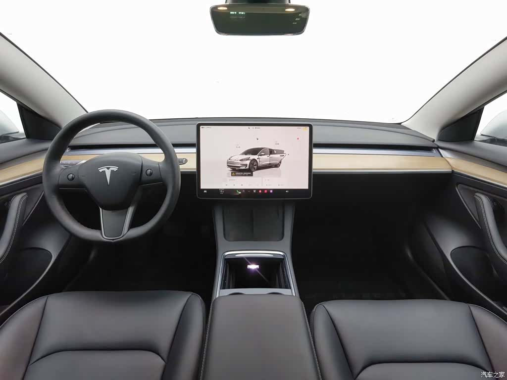 Tesla Model 3, 2022 все фото