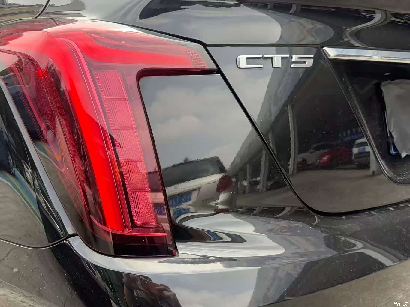 Cadillac CT5, 2023 8