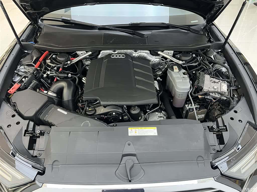 Audi A6L, 2020 10