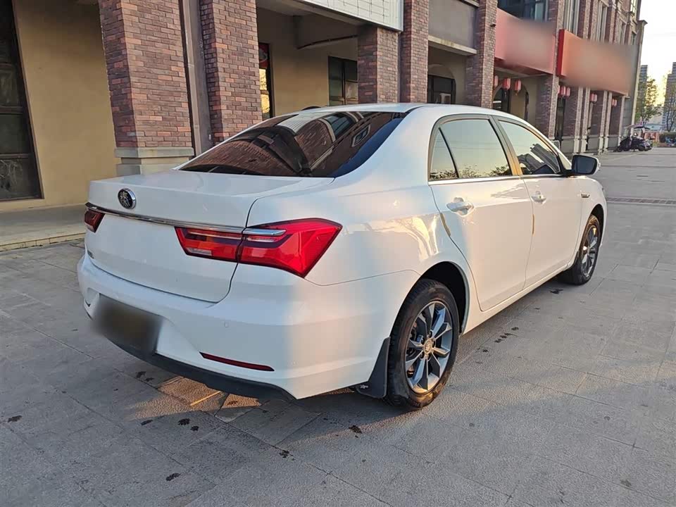 BYD Qin