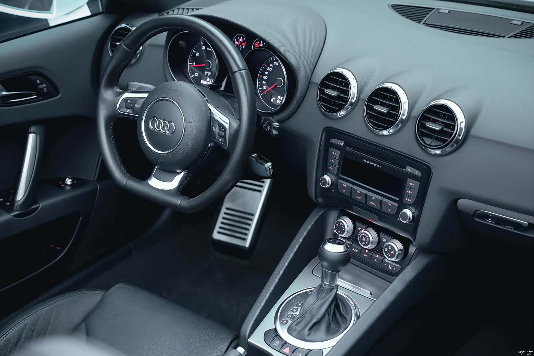 Audi TT, 2013 21