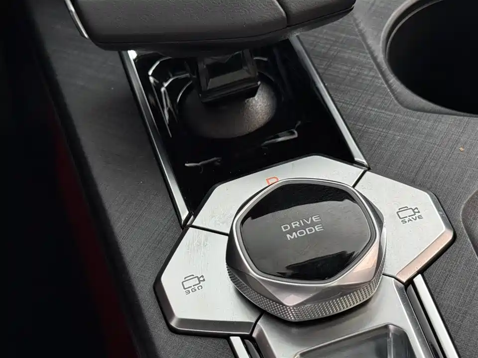 Changan UNI-V Smart iDD