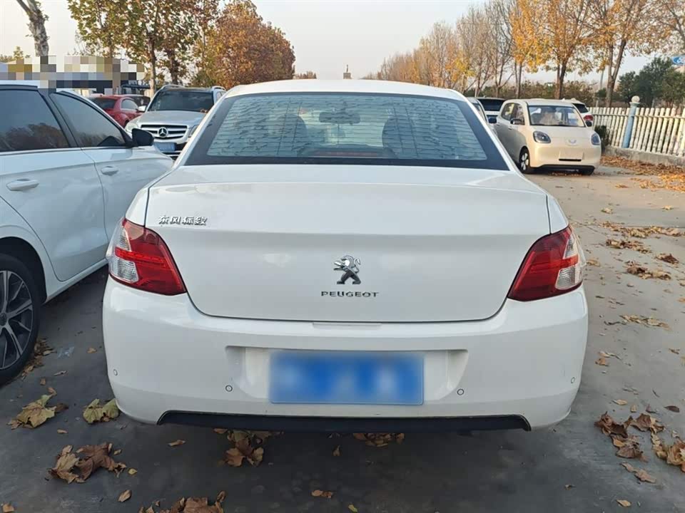 Peugeot 301