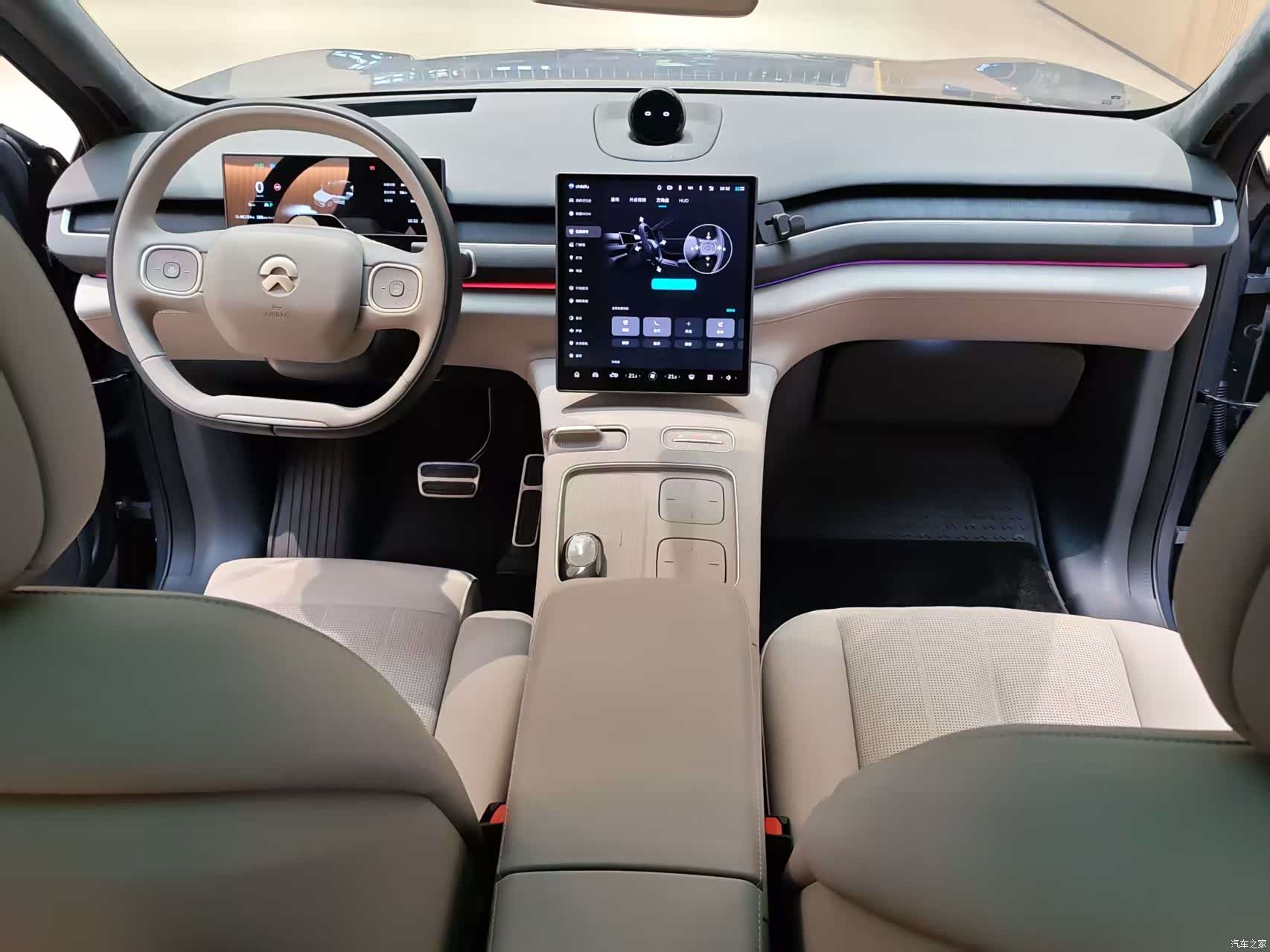 NIO ES8, 2025 15