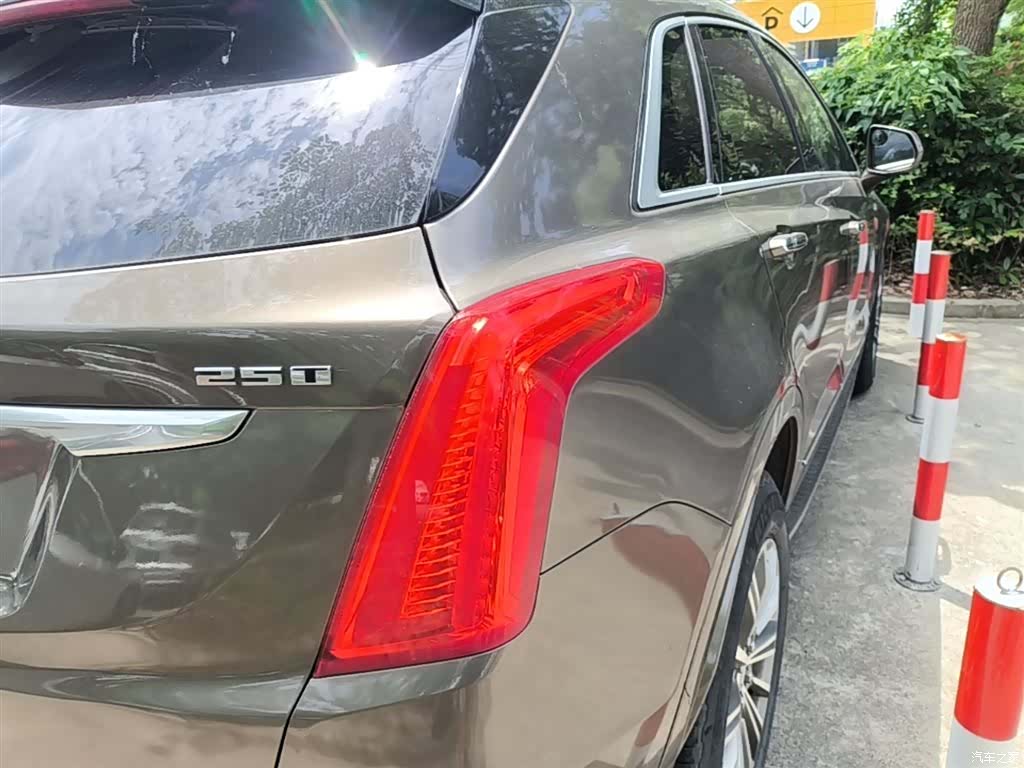 Cadillac XT5, 2017 8