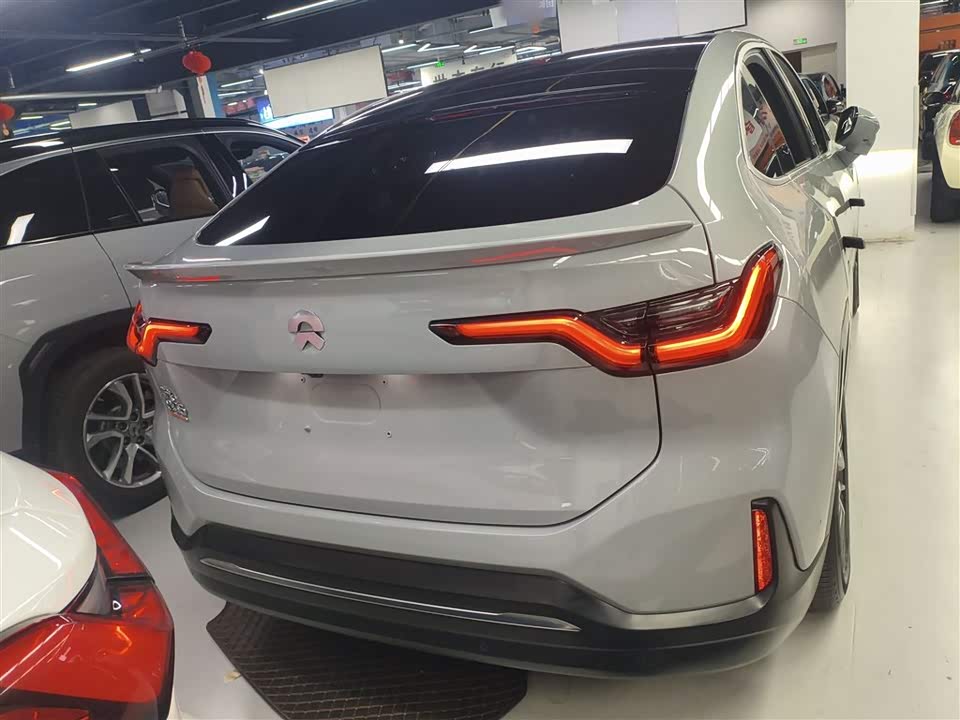 NIO EC6