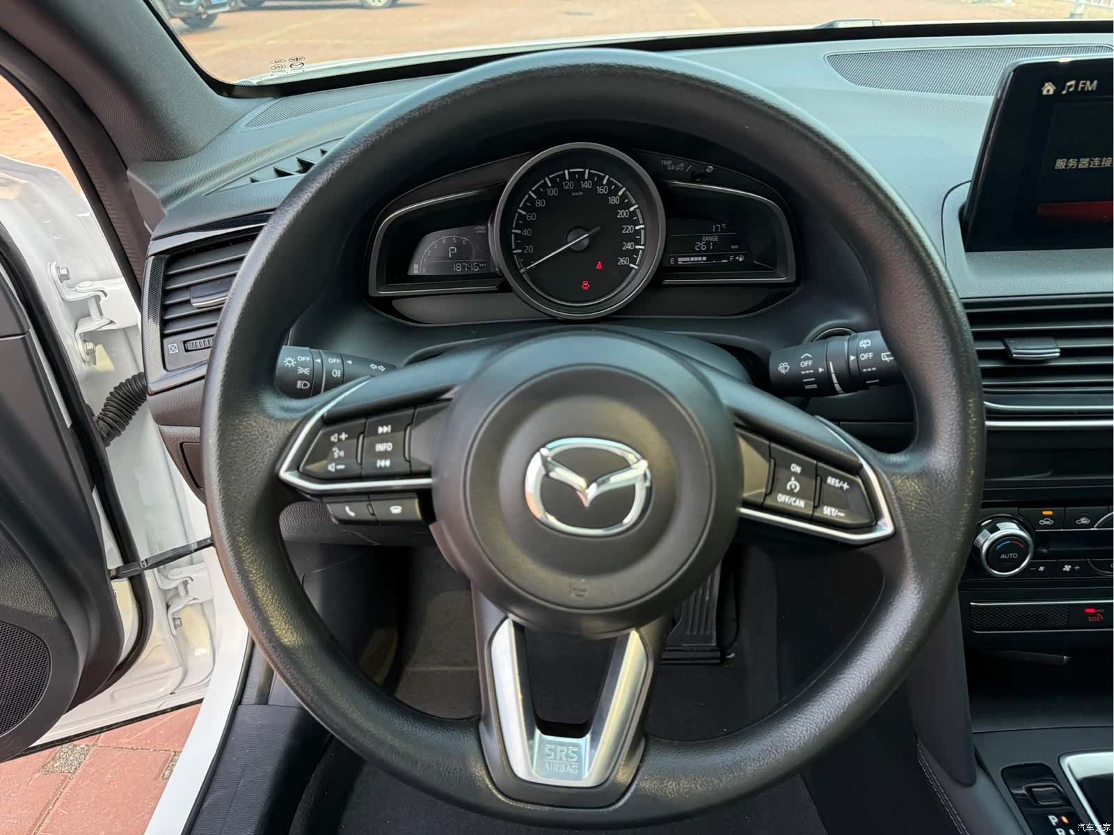 Mazda CX-4, 2023 17