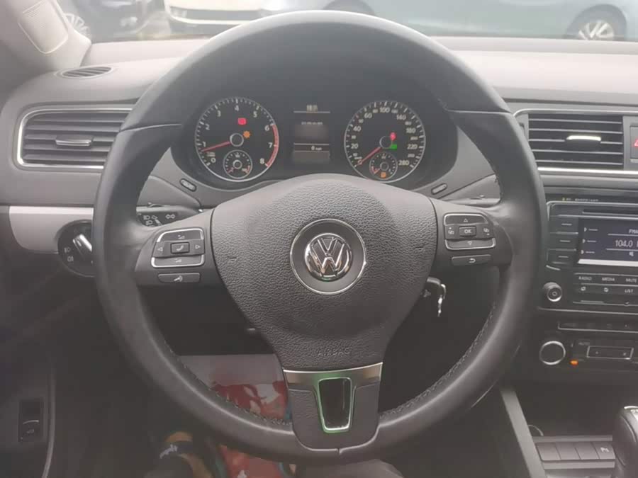 Volkswagen Sagitar 2014, фото 11
