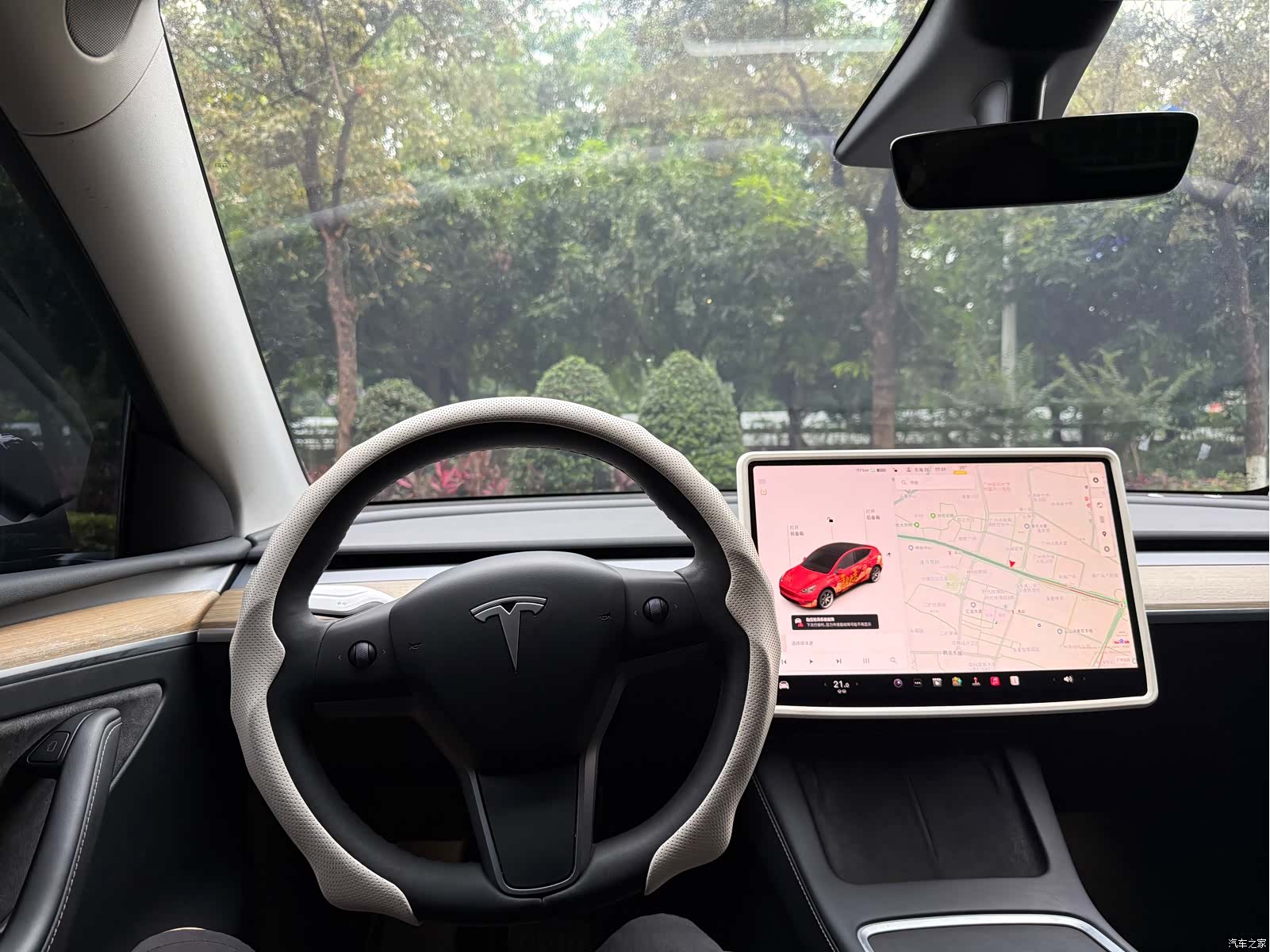 Tesla Model Y, 2021 12