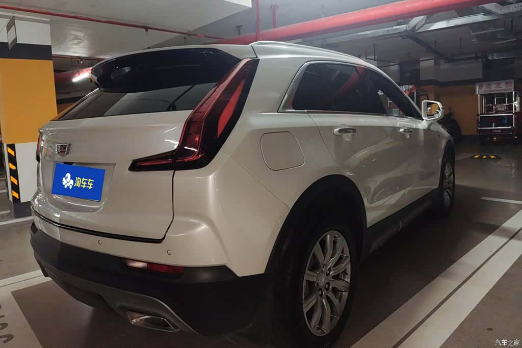 Cadillac XT4, 2021 3