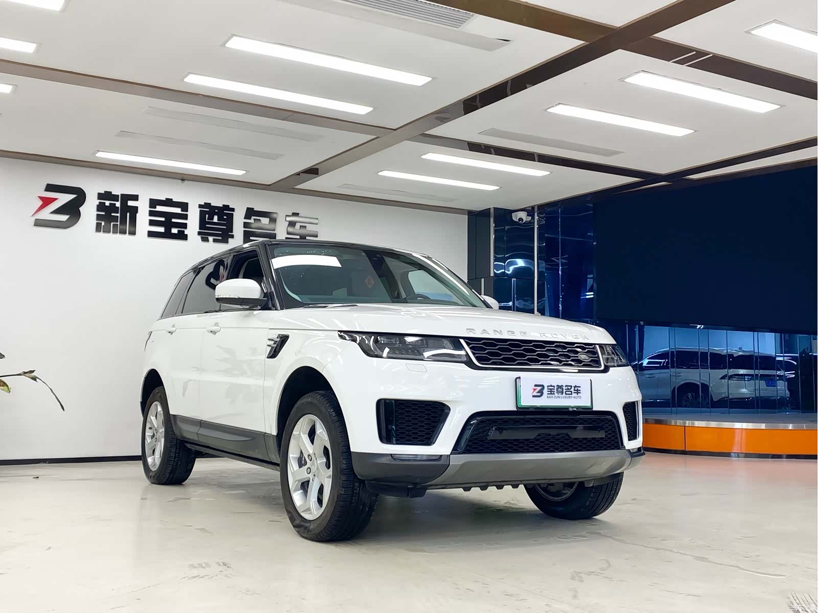 Land Rover Range Rover, 2022 3
