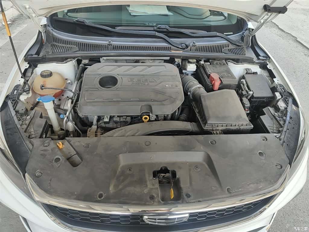 Geely Binray, 2021 16