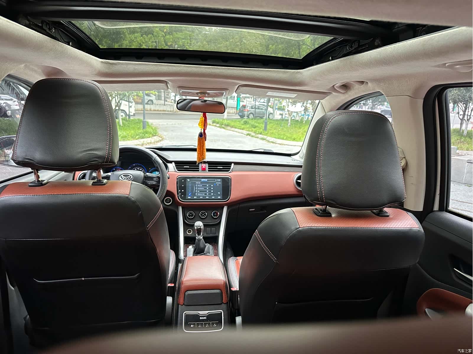 BAIC S3, 2016 8