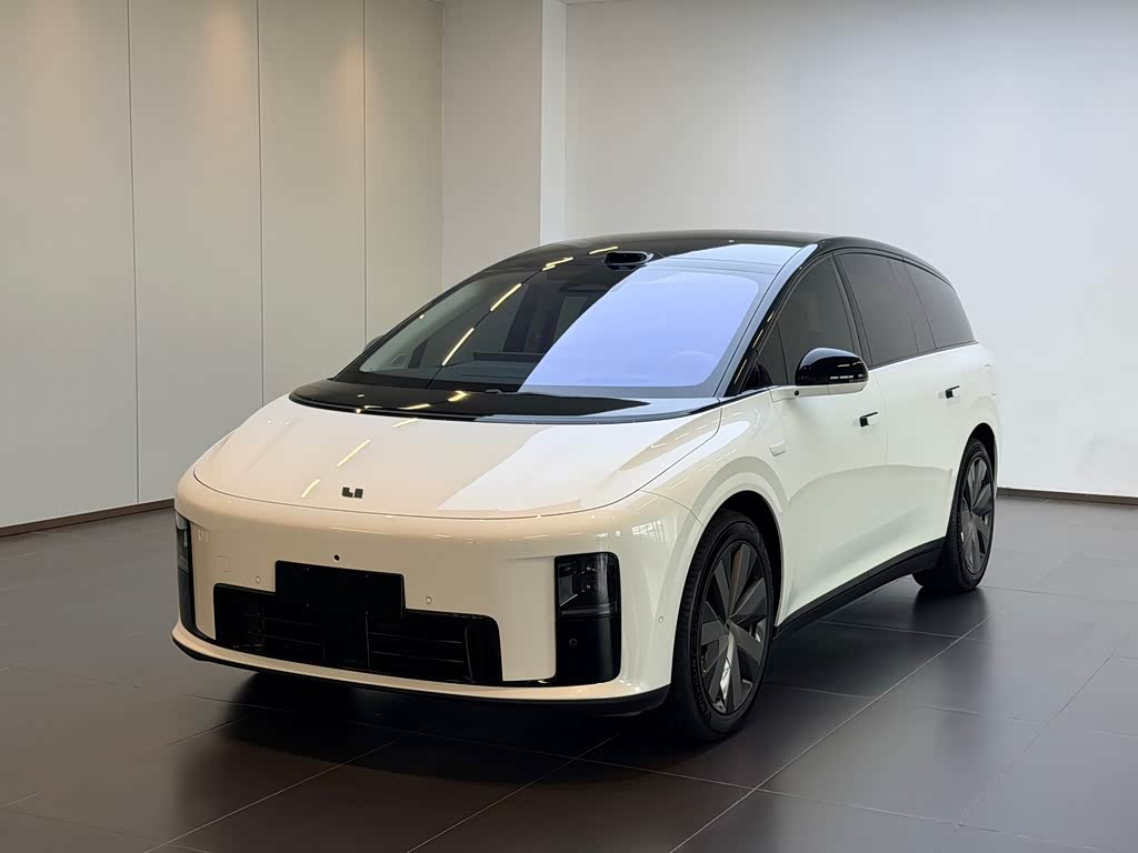Li Auto i8