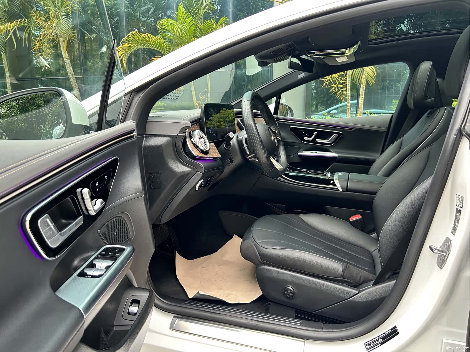 Mercedes-Benz EQE, 2023 7